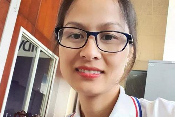 Bất ngờ gia cảnh nhân viên ngân hàng vỡ nợ 200 tỷ: Bộ bàn ghế là thứ đáng giá nhất-2