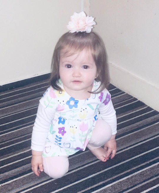 Siêu âm bác sĩ nhìn thấy thai nhi có 1 điểm đặc biệt, vừa chào đời em bé đã lập tức nổi tiếng cả bệnh viện-5