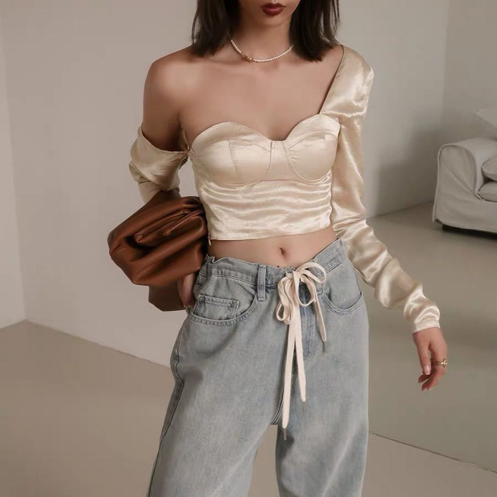 Ngoài áo phông, vẫn có 11 kiểu áo mix cùng quần jeans auto” xịn đẹp, xem xong là chị em sẽ thấy cả chân trời mới-11