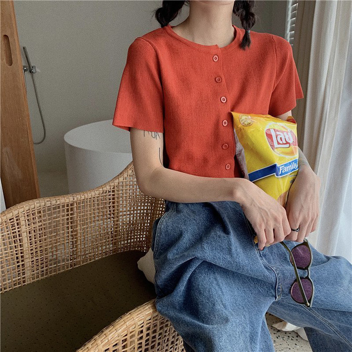 Ngoài áo phông, vẫn có 11 kiểu áo mix cùng quần jeans auto” xịn đẹp, xem xong là chị em sẽ thấy cả chân trời mới-8