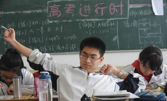 Kỳ thi đại học khốc liệt nhất thế giới sắp diễn ra ở Trung Quốc khủng khiếp đến mức nào?-9
