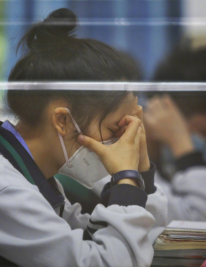 Kỳ thi đại học khốc liệt nhất thế giới sắp diễn ra ở Trung Quốc khủng khiếp đến mức nào?-5