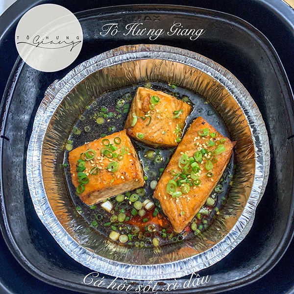 Cách làm hải sản bằng nồi chiên không dầu ngon chẳng kém đầu bếp thượng đỉnh của bà mẹ nổi tiếng MXH-5