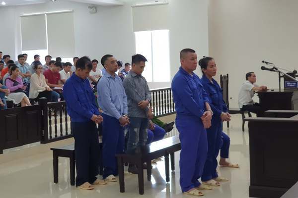 Giám đốc bị bắt cóc và chuyện đòi bồi thường kim cương trị giá 72 tỷ-1