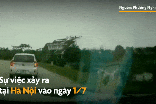 Nhóm thiếu niên đi xe đạp dàn hàng, bốc đầu xe-1