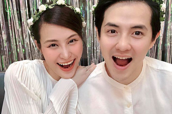 Em gái mỹ nhân của Ông Cao Thắng bất ngờ chia sẻ ảnh chụp cùng chị gái kín tiếng, nhan sắc người chị ruột khiến ai cũng trầm trồ-6