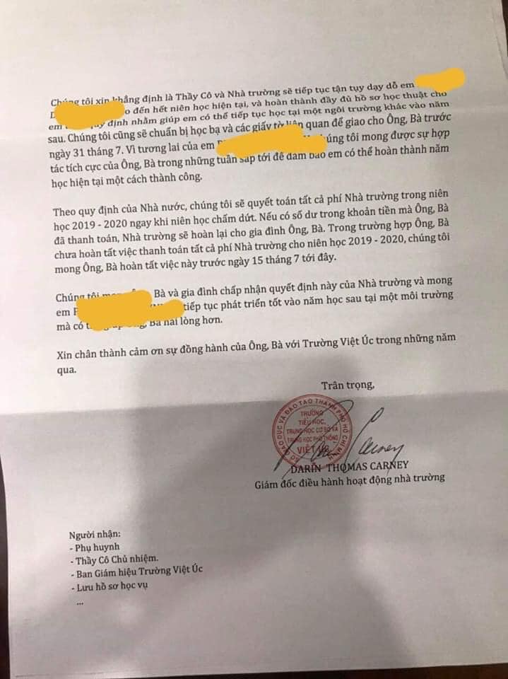 Nhiều phụ huynh trường Quốc tế Việt Úc sốc nặng khi nhận thư không thể tiếp tục tiếp nhận, dù học phí đã đóng đầy đủ và con đang học cuối cấp-2