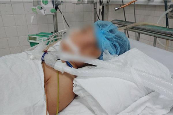 Đau xót lời kể bà ngoại bé trai 9 tuổi nghi bị mẹ ruột dùng kéo đâm thủng tim ở TP.HCM-11