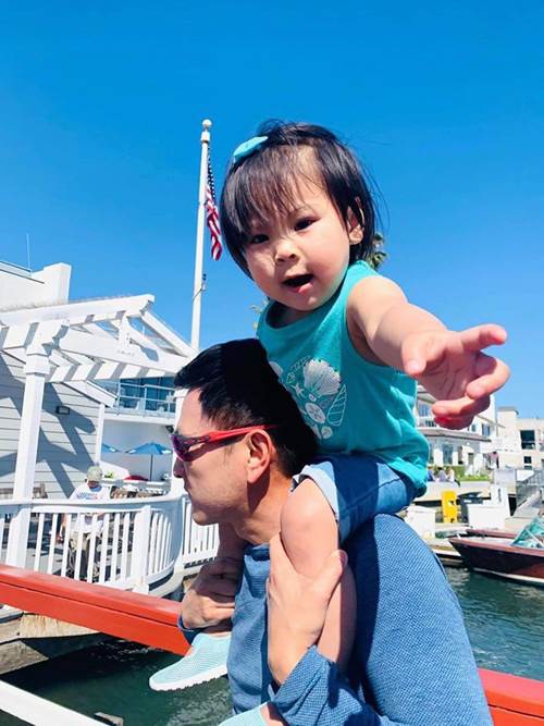 Kín tiếng chuyện lấy đại gia nhưng Thanh Thảo nuôi con gái chuẩn rich kid, nhìn tủ đồ là hiểu-4