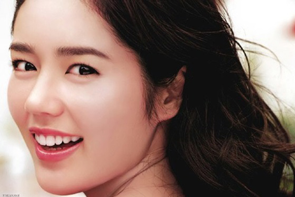 Phụ nữ sinh năm này được thần Phật chở che: 30 hôn nhân viên mãn-3