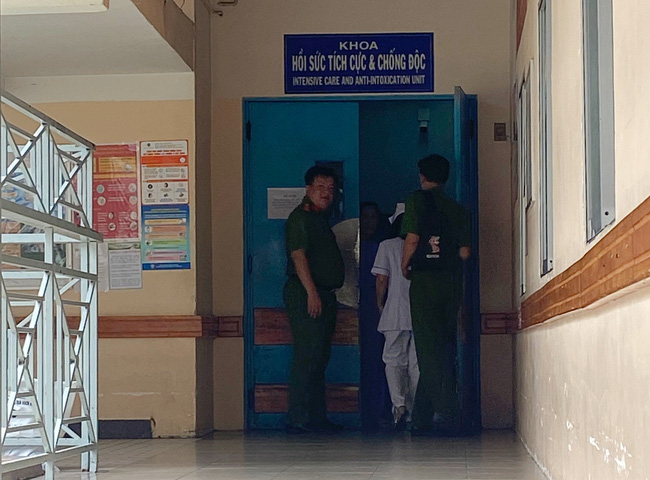 Đau xót lời kể bà ngoại bé trai 9 tuổi nghi bị mẹ ruột dùng kéo đâm thủng tim ở TP.HCM-10