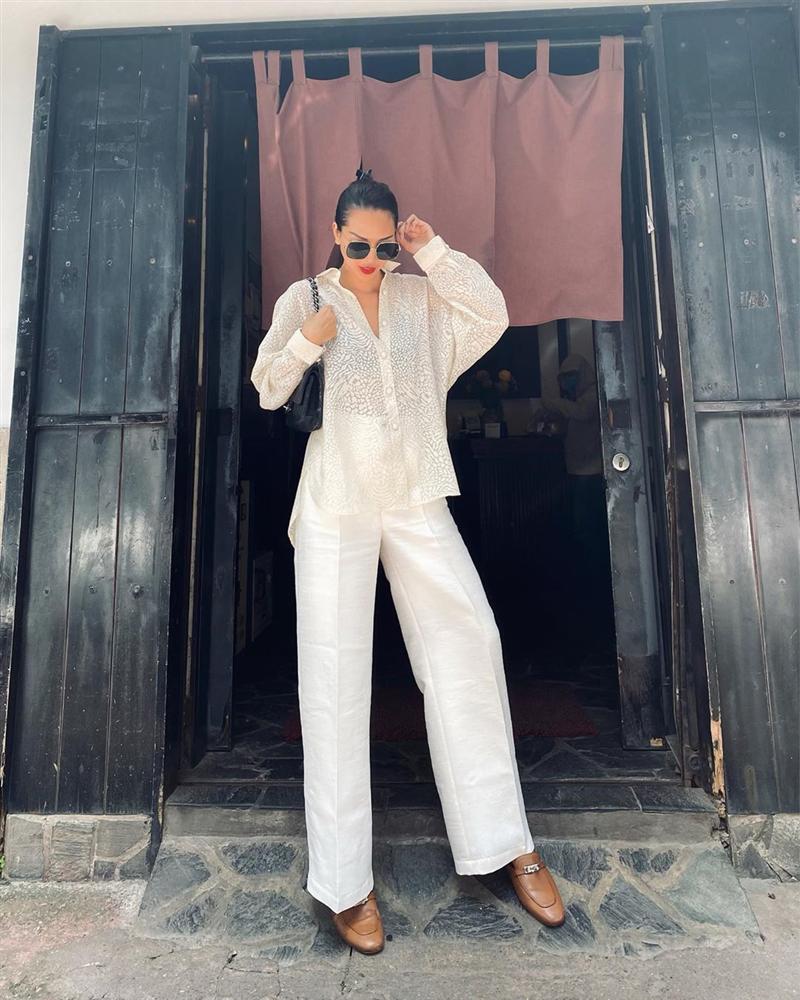 Tưởng là cầu kỳ lắm, mỹ nhân Việt cứ si mê quanh quẩn 4 mẫu quần dài sau đây thôi-5