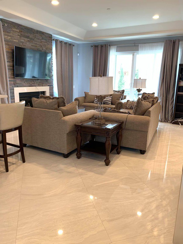 Sao Việt bên trời Tây: Phạm Hương ở nơi sang chảnh, Đan Trường nhà rộng phải thuê 6 giúp việc-8