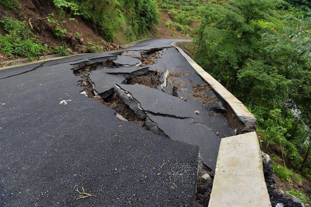 Những hình ảnh đáng sợ về cơn đại hồng thủy ở miền Nam Trung Quốc gây ra bởi những cơn mưa dai dẳng kéo dài hơn 30 ngày-27