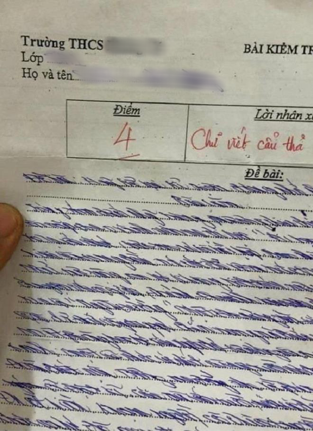 Làm bài kiểm tra Văn nhưng chữ xấu ngả nghiêng, cô giáo phê cực gắt khiến cậu học trò phải tự thấy nhột-1
