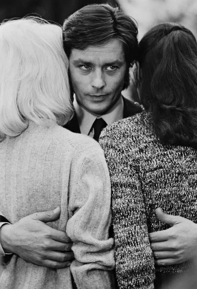 Không đáp ứng được nhu cầu chăn gối, vợ cho phép chồng tìm rau bên ngoài, bí quyết giữ lửa hôn nhân của người phụ nữ này khiến nhiều người ngao ngán-1