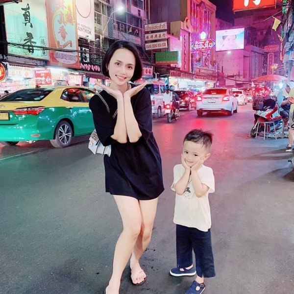 Chị gái công chúa béo Quỳnh Anh ăn mặc sang chảnh, túi Hermes nhiều hơn cả em gái-12