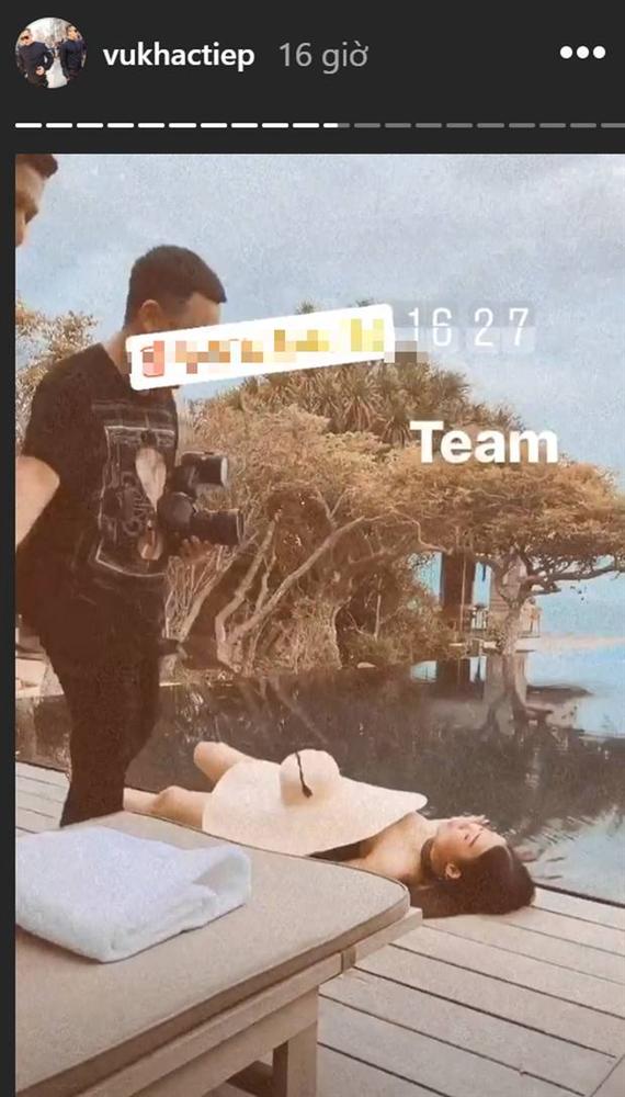 Vũ Khắc Tiệp và Ngọc Trinh tái ngộ trong vlog mới, chưa chi đã gây bão vì cảnh hở bạo của cô gái lạ mặt-1