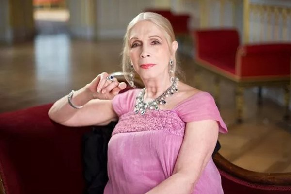 Tiết lộ sai lầm lớn nhất của hoàng gia Anh khiến Meghan Markle ngày càng ngang ngược, không coi ai ra gì-1