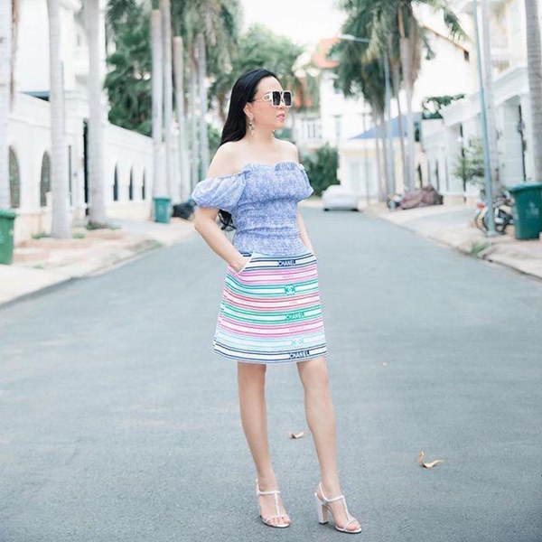 Bất chấp thân hình mũm mĩm, Phượng Chanel vẫn đam mê diện áo bẹt vai, hoá ra là có chiêu-8