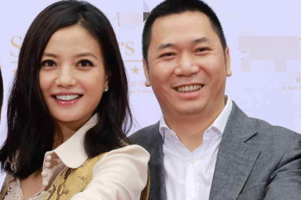 Thâm thù đại hận giữa Triệu Vy - Châu Tấn: Nghiêm trọng thế nào mà Trần Khôn, Huỳnh Hiểu Minh phải chia phe?-19