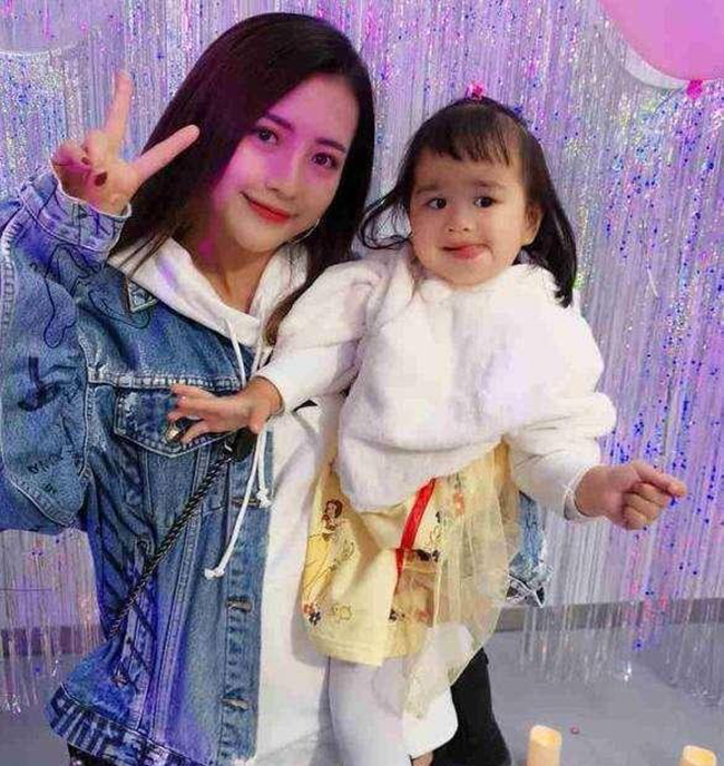 Em hỏi thật mọi người, con em có xấu không?-3