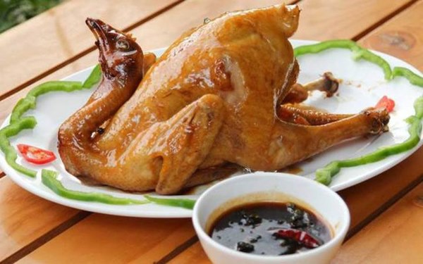 Chuyên gia cảnh báo: 3 bộ phận trên con gà dù thích đến đâu bạn cũng không nên ăn-4