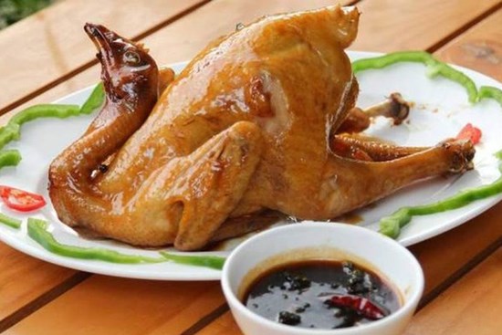 Chuyên gia cảnh báo: 3 bộ phận trên con gà dù thích đến đâu bạn cũng không nên ăn