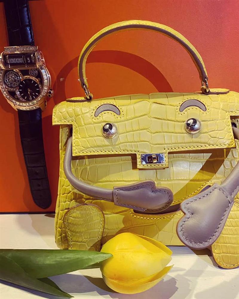 Lại khoe ảnh tình tứ bên vợ 2 Mina, Minh Nhựa gây sốc vì tự nhận Chồng không có nhiều tiền để mua nhà, xe tặng vợ-4