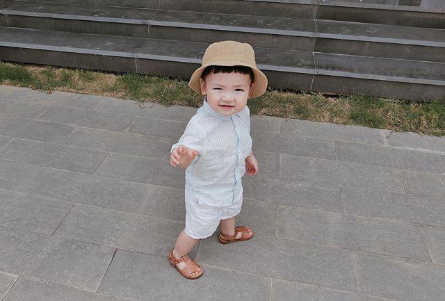 Á hậu Tú Anh đăng ảnh chứng minh con trai xinh là giống mẹ, né được kiếp đẻ thuê-7