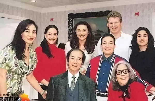 Thái tử Hà Du Quang của gia tộc huyền thoại: Người kế vị đáng tự hào nhưng cũng là nỗi ân hận lớn nhất đời Vua sòng bài Macau-3