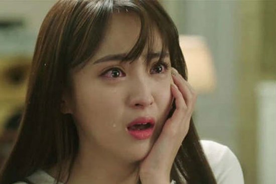 Chồng tát sấp mặt, chửi lời thô tục khi vợ bầu muốn đi du lịch