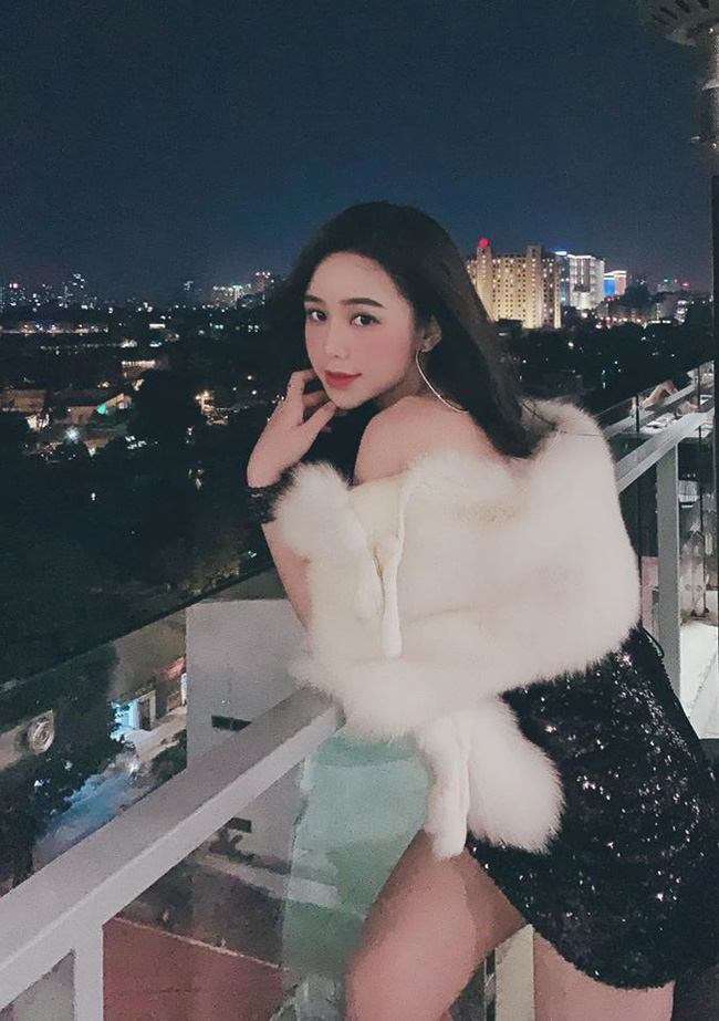 Quỳnh Kool: Nữ chính giờ vàng nóng bỏng của màn ảnh Việt, vướng tin đồn phim giả tình thật với thầy giáo mưa Thanh Sơn-10