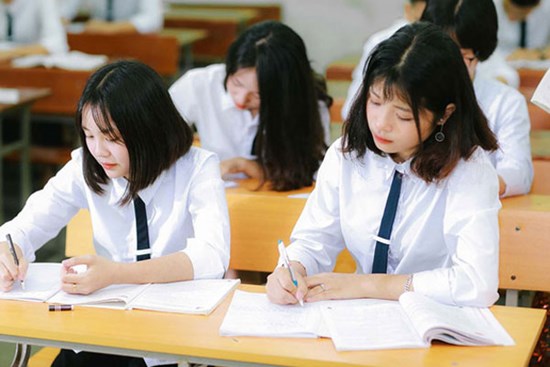 Số lượng thí sinh đăng ký xét tuyển đại học giảm 9.878, vẫn còn thời gian để điều chỉnh thông tin
