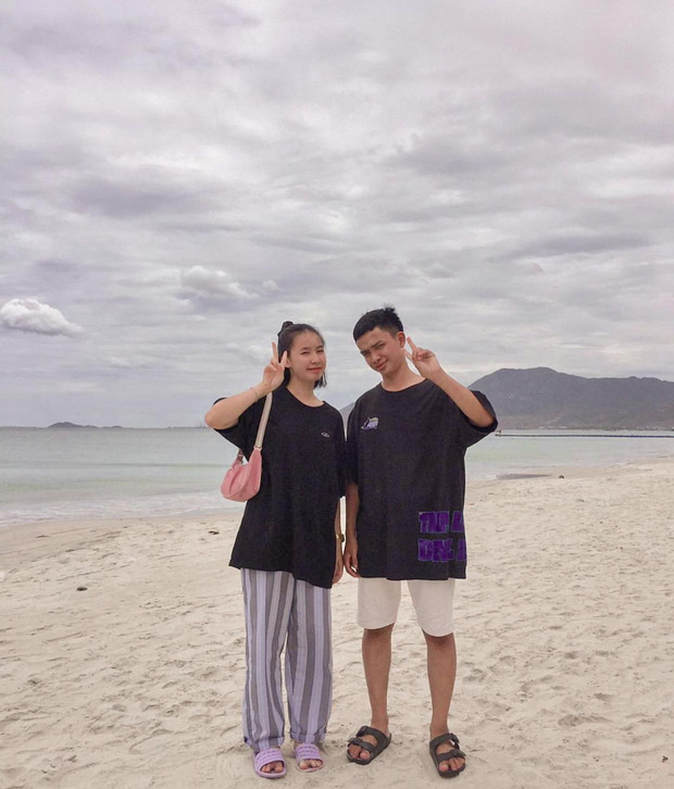 Bức ảnh kỷ yếu chiếm spotlight MXH: Cặp đôi 2K2 siêu dễ thương, bất ngờ yêu nhau sau 12 năm làm bạn-7