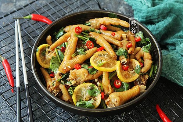 Muốn món chân gà trộn có vị ngon đặc biệt, hãy thêm 2 loại trái cây này-8