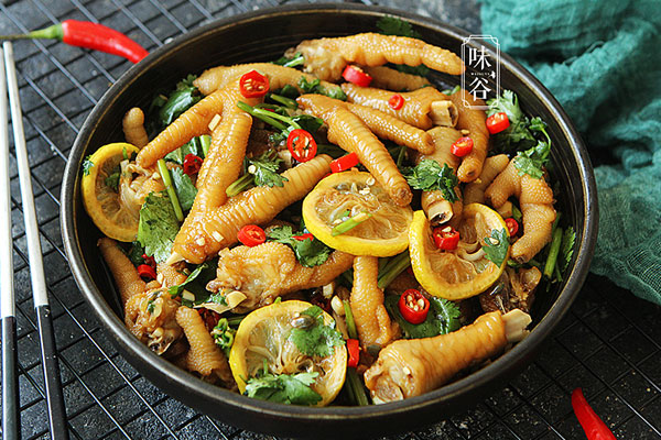 Nóng ngộp thở, chống chán ăn bằng bún ốc sườn non, thơm ngon hấp dẫn cả nhà-4