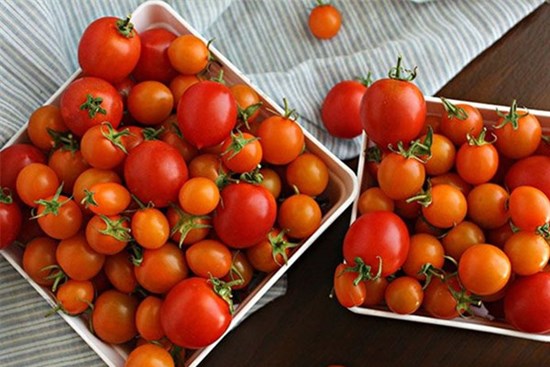 Đầu bếp tiết lộ: Nếu áp dụng mẹo vặt sau, sẽ bảo quản cà chua tươi đến tận 1 tháng