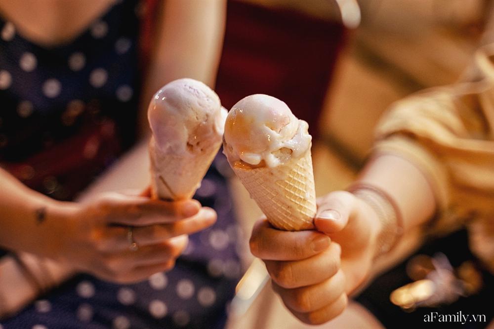 Chuyện đi chơi tối ở hồ Tây: Người ta đi quẩy lấy sang, còn đây là cách mà tôi đây đi quẩy chỉ mang trăm nghìn trong tay!-13