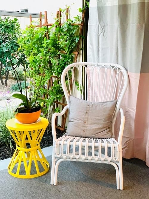 Không gian sân vườn nhỏ xinh như chốn cổ tích của ca sĩ Trúc Linh ở Mỹ-15