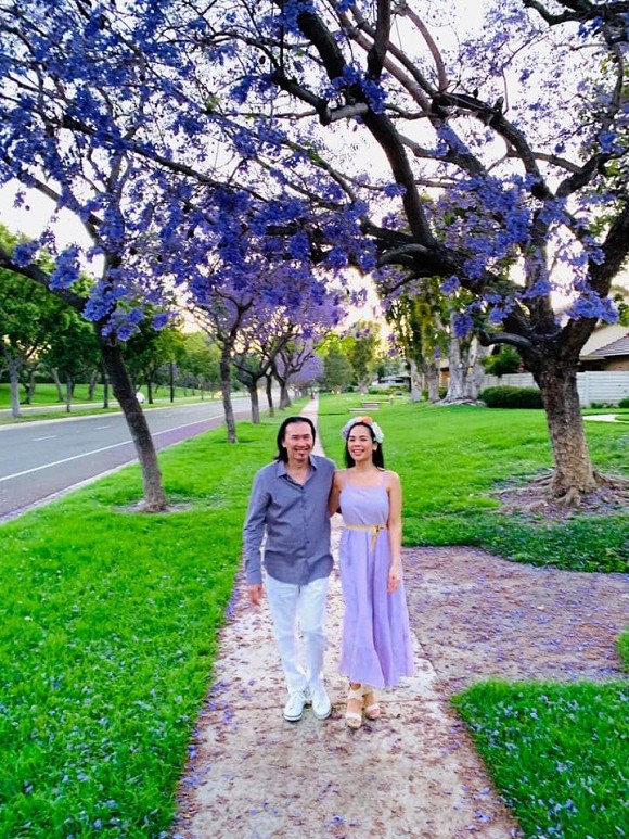 Không gian sân vườn nhỏ xinh như chốn cổ tích của ca sĩ Trúc Linh ở Mỹ-21