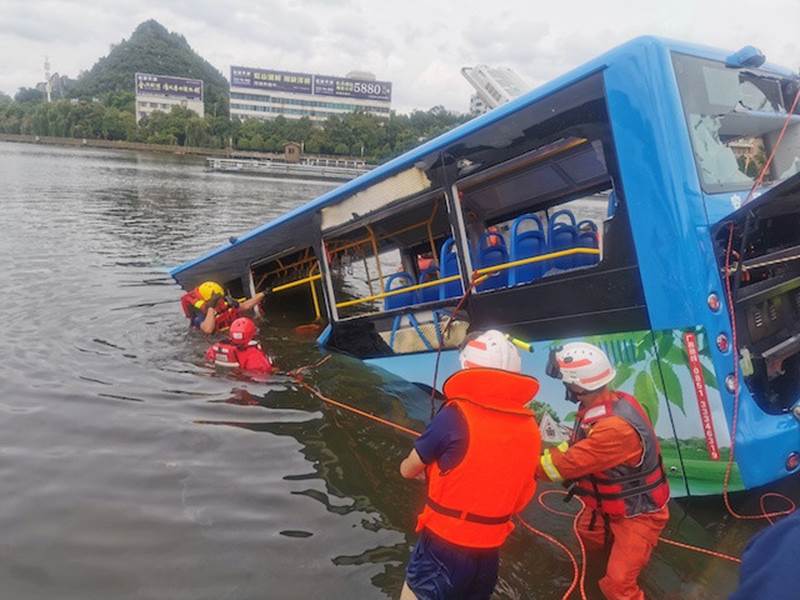 Cảnh tượng ngập diện rộng làm đập Tam Hiệp ‘gồng mình’ chống lũ-8