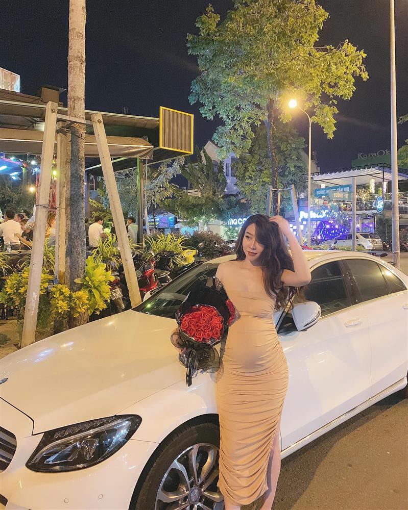 Hot girl 9x sợ xấu nên vỡ ối sớm 1 tháng vẫn make-up sương sương rồi mới đi đẻ, sinh xong nhìn con mà hối hận-2