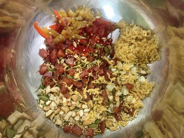 Lâu nay cay cú vì không làm được bánh Trung thu thì giờ bạn có thể tung hoành trổ tài chỉ với nồi chiên không dầu-3