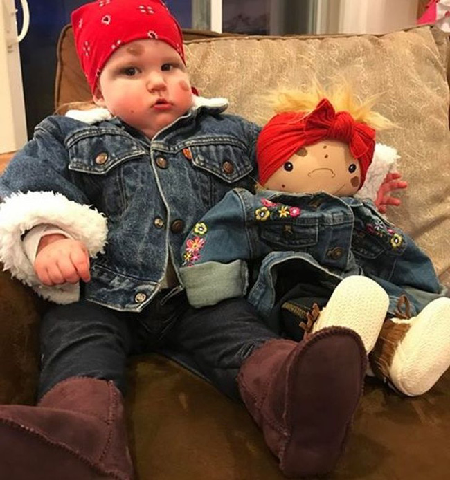 Bà mẹ tự làm búp bê nhưng con nào cũng khiếm khuyết, khi biết lý do ai cũng nghẹn ngào xúc động-13