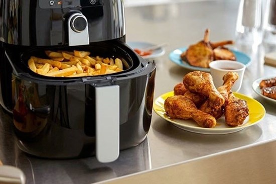 Dùng nồi chiên không dầu mà không biết những điều này bảo sao đồ ăn kém ngon