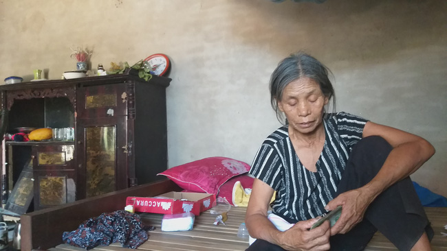 Tâm sự người mẹ già nuôi con gái 40 tuổi bị tâm thần, sinh con bất đắc dĩ sau vụ xâm hại: Có lẽ đó là duyên số, muốn tránh cũng đâu có được-4