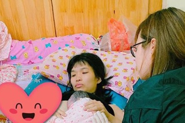 Học trò Đông Nhi vừa sinh 3 tháng đã lại có bầu, tròn một năm 2 lần đi đẻ-7