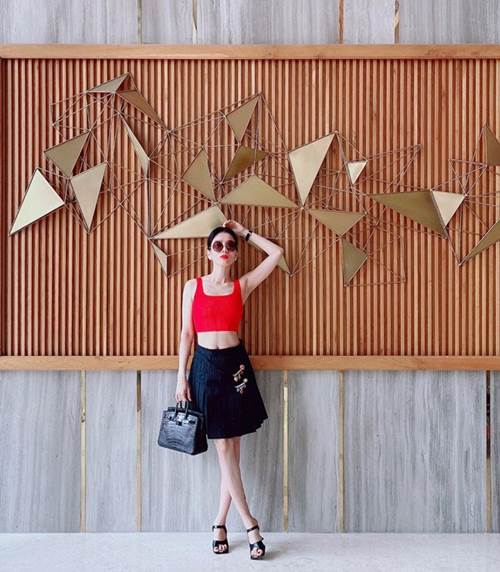 Sau bê bối hàng giả, mỹ nhân Việt vẫn chăm xách túi Hermes ngầm khẳng định mình dùng đồ thật-1