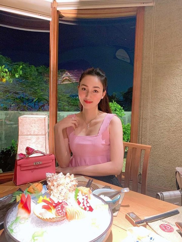 Sau bê bối hàng giả, mỹ nhân Việt vẫn chăm xách túi Hermes ngầm khẳng định mình dùng đồ thật-12